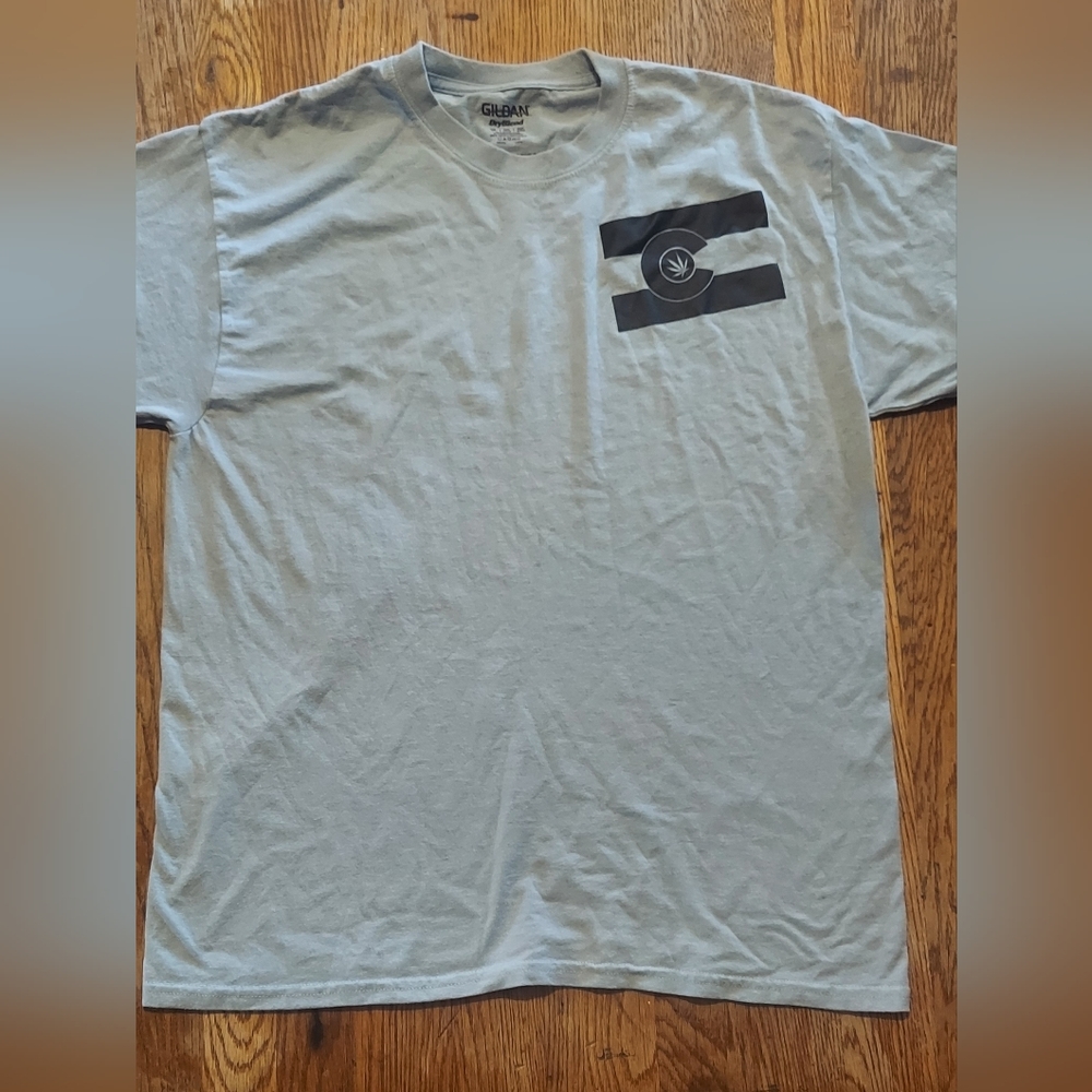 Colorado Flower T